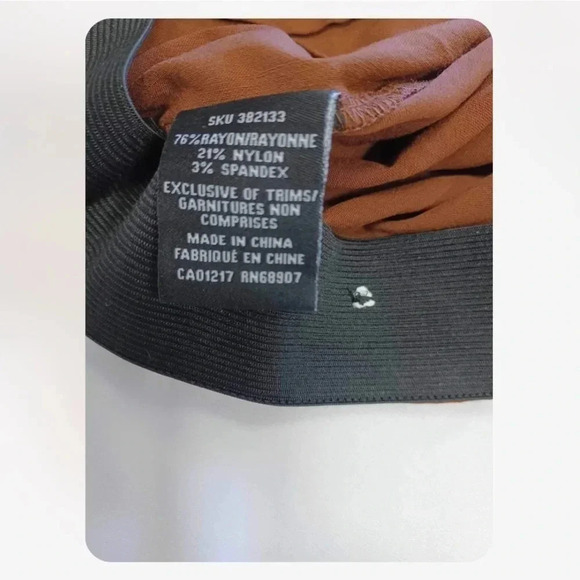 Le  Chateau Brown Dress Pants Trousers Size 6 - Picture 7 of 8